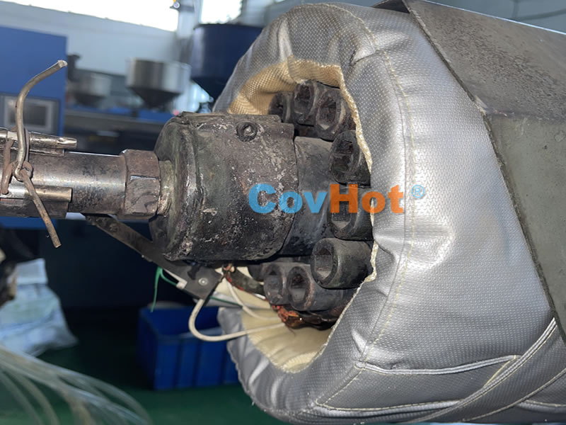 <a href=http://www.orrb.cn/e/tags/?tagname=%E6%B3%A8%E5%A1%91%E6%9C%BA%E4%BF%9D%E6%B8%A9 target=_blank class=infotextkey>注塑機(jī)保溫</a>,炮筒<a href=http://www.orrb.cn/e/tags/?tagname=%E4%BF%9D%E6%B8%A9%E5%A5%97 target=_blank class=infotextkey>保溫套</a>,方便檢修